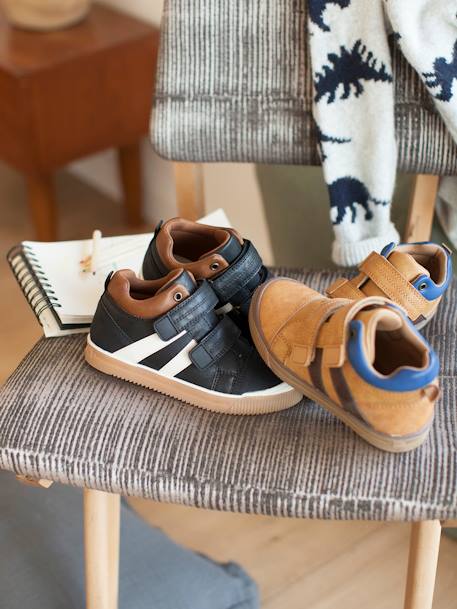 Zapatillas de caña alta con cierre autoadherente, para niño AZUL OSCURO LISO+MARRON MEDIO LISO+NEGRO OSCURO LISO 