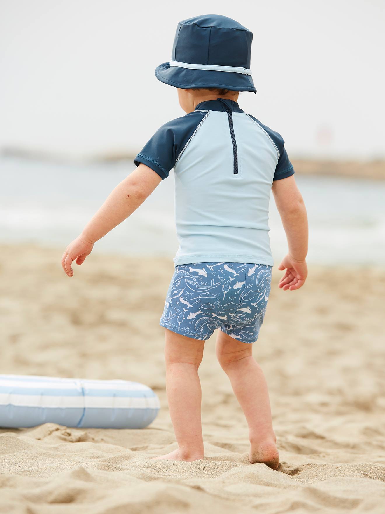Tourismpeschiera It Para Nino Azul Medio Liso Con Motivos Vertbaudet Camiseta De Bano Antirrayos Uv Con Motivo Surfero Ropa De Bano Natacion