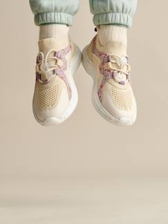 Zapatillas deportivas con cordones elásticos y suela gruesa para niña